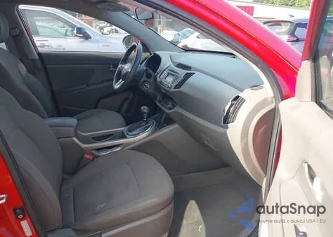 2011 Kia Sportage Lx z USA, uszkodzony, nr VIN KNDPBCA22B7083676